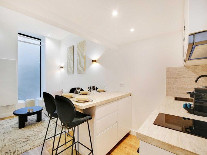 Others 4, Magnificent apartment - 1BR4P - Arts et Metiers, Paris