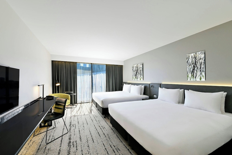 Bedroom 4, Courtyard by Marriott Brisbane South Bank, Brisbane