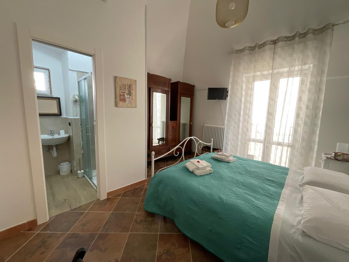 Bedroom, B&B Le Volte 27, Bari