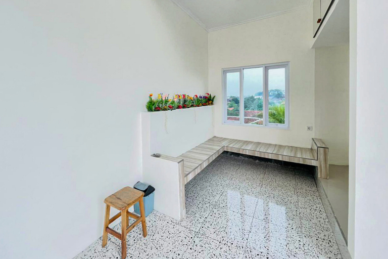 Facility 4, Triple La Hotel near Stasiun Kroya Mitra RedDoorz, Cilacap