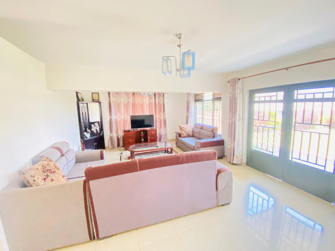 Others 2, Spacious private and comfy room in Kimihurura, Gasabo