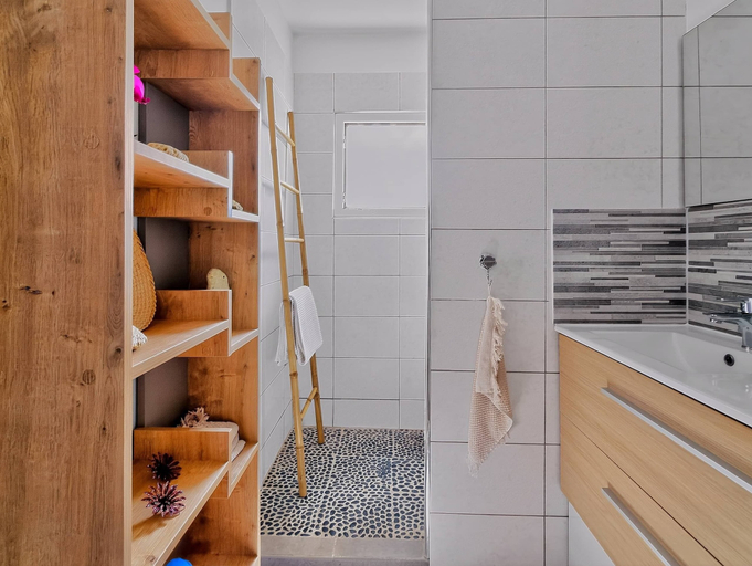 Bathroom 2, Seaside - Vue océan et plage, Le Moule