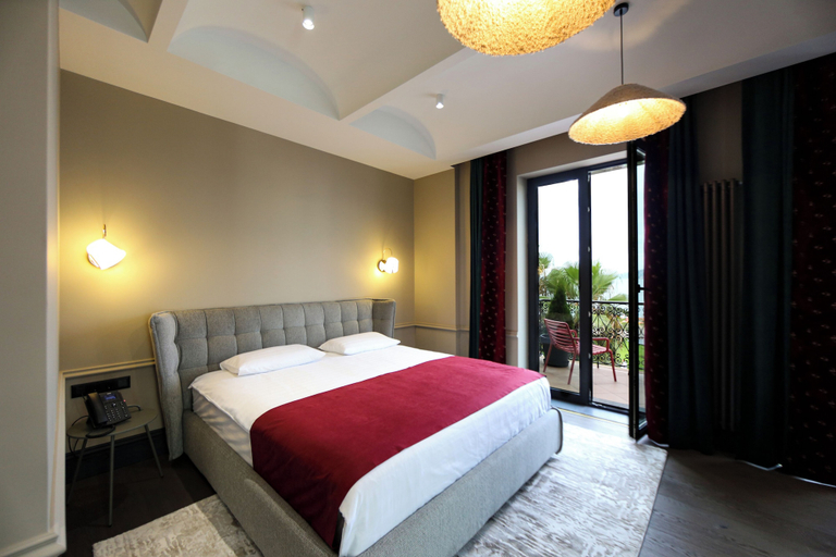 Bedroom 3, Hotel Retro, Batumi