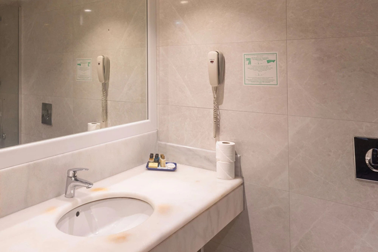 Bathroom 5, Özkaymak İncekum Resort Hotel - Ultra All Inclusive, Alanya