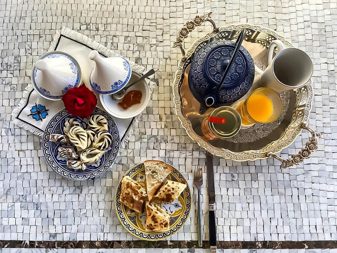 Food & Drinks 5, Dar Lily, villa familiale avec piscine et services, Ouarzazate