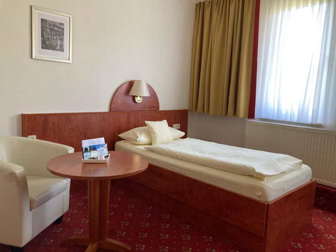 Bedroom 3, Ferienhotel Wolfsmuhle, Nordhausen