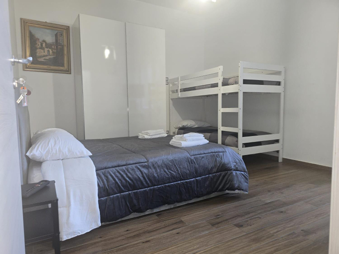 Bedroom 2, L’Angolo degli Etruschi, Salerno