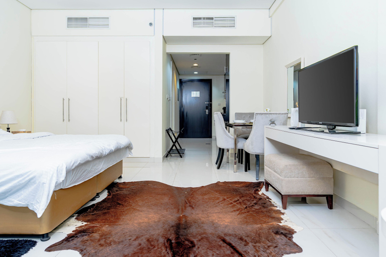 Room 5, Executive stay with hotel facilities, Dubai