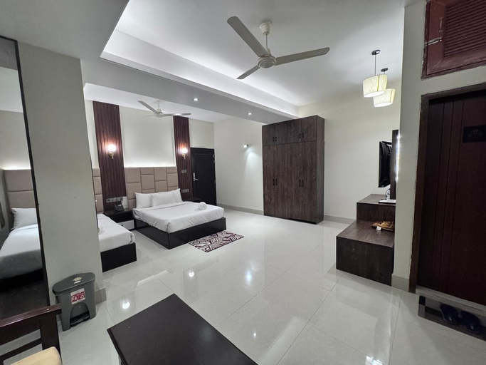 Room 4, Grand Khalifa Hotel Hamama, Sylhet