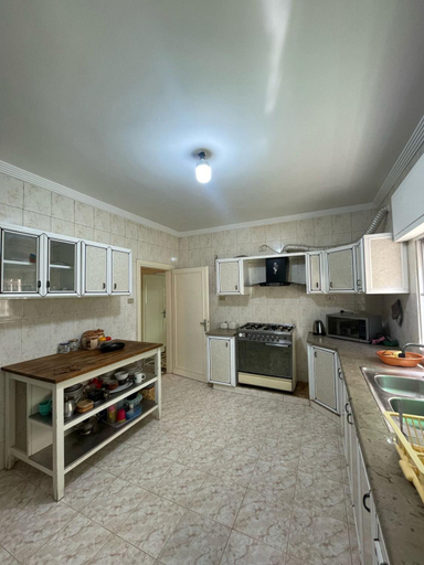 Others 3, Decapolis 200 with 3 bed room, Wastiyyeh