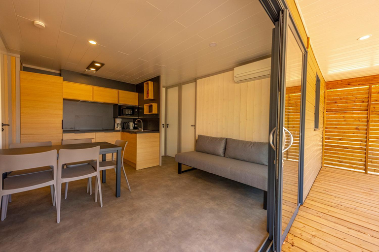 2, Camping California, Corse-du-Sud
