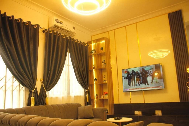 Living area 4, Fancy Suites and Apartment, AbujaMun