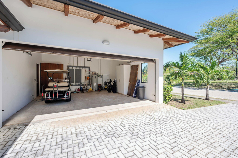 Property grounds, House Reserva Conchal Llama del Bosque, Santa Cruz