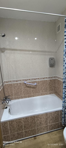 Bathroom 3, Hostal Hotel EL Chato, Ávila