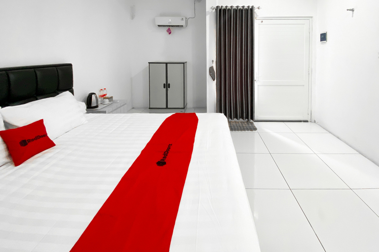 Others 3, RedDoorz Sena Home near Stasiun Kroya Cilacap, Cilacap