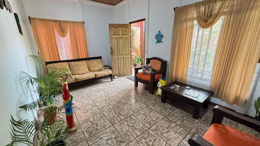 Others 3, Natural Experience House, Pococí