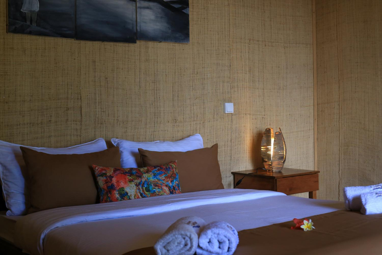 Bedroom 2, TSIAZOMPANIRY ISLAND LODGE, Analamanga
