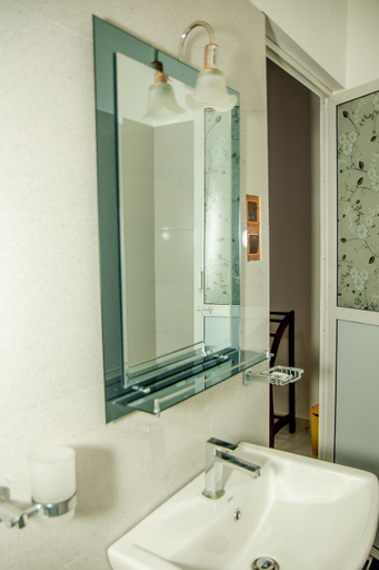 Bathroom 4, Shan Resort, Galle Four Gravets