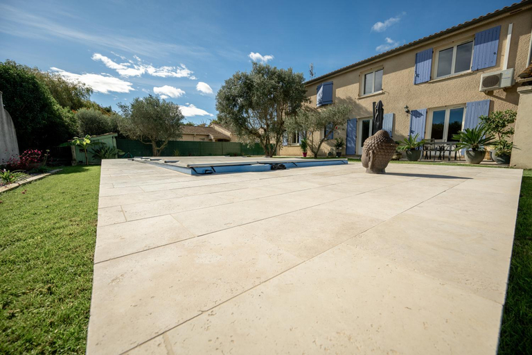 Sport & Beauty 2, VILLA KAPETANAKIS, Gard