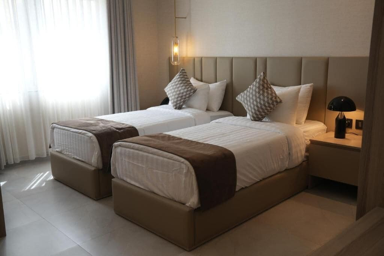 Bedroom 3, Golden Suites Hotel, Wadi Essier