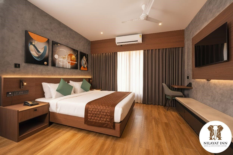 Room 2, NILAYAT INN, Thrissur