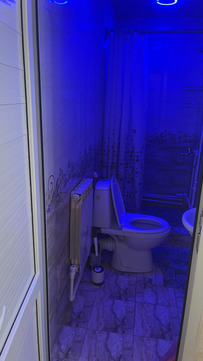 Bathroom 3, Norik guest house