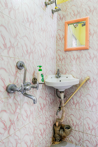 Bathroom 5, GREEN VISTA HOMESTAY, Kamrup Metropolitan