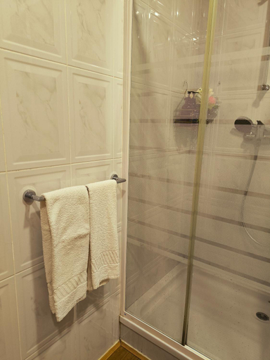Bathroom 3, Casa Tertulia, Alcanena