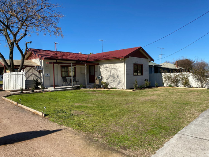 Exterior & Views 3, Holbrook Haven - Bed and Breakfast, Greater Hume Shire - Pt B