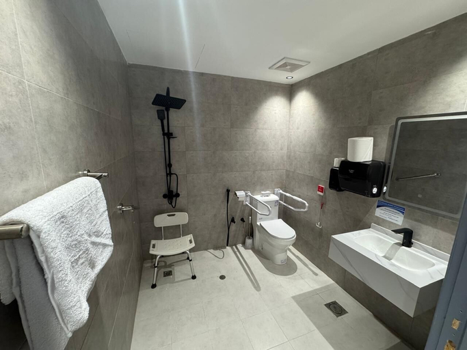 Bathroom, Makin Hotel, Al Madinah Al Munawwarah