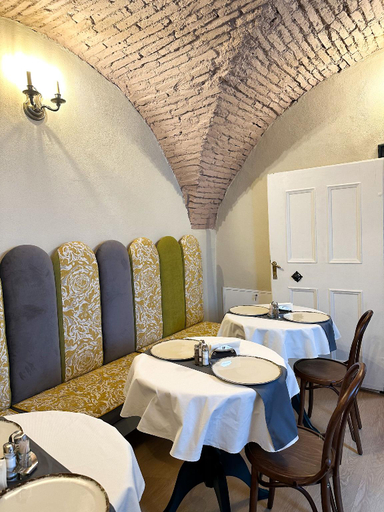 Food & Drinks 5, MAGISTER seven, Sibiu