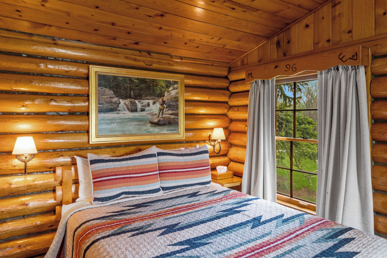 Room 3, El Western Cabins & Lodges, Madison