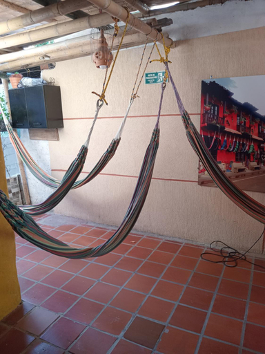 Others 5, Hostal ROLLED, Villavieja