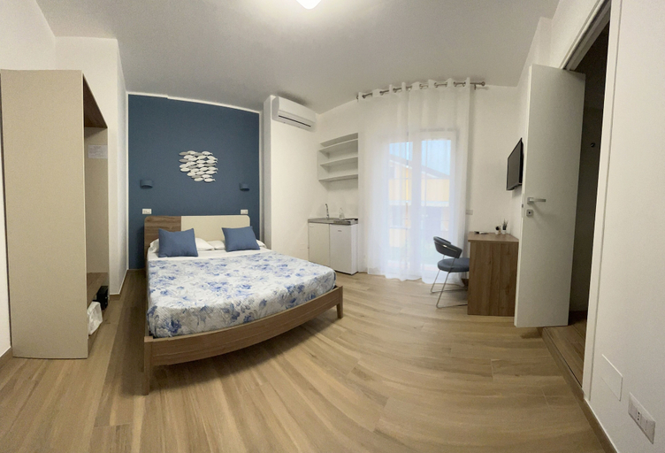 Bedroom 3, Oltremare Rooms Agropoli, Salerno
