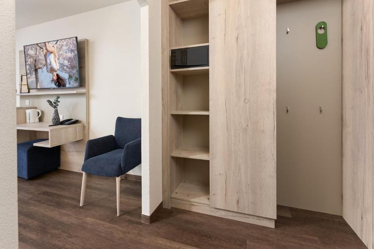 Others 5, Hotel Apollon, Ortenaukreis