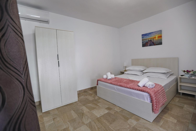 Bedroom 4, Casa Selina, Corbu