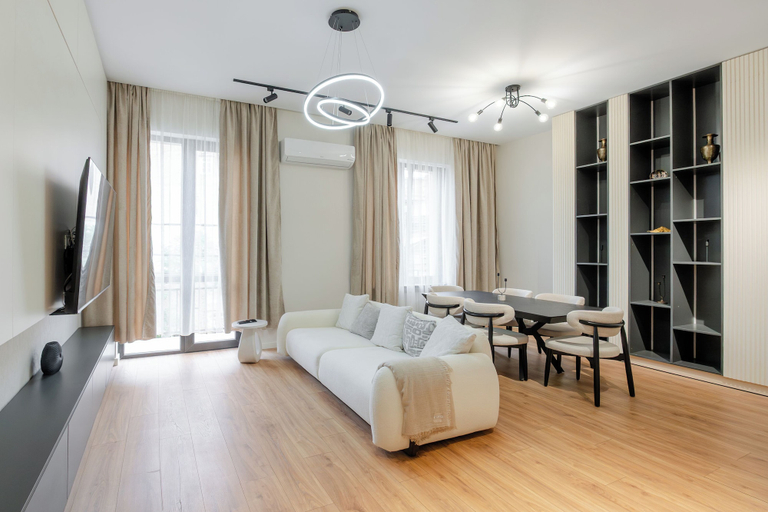 Living area 3, Boutique 2BR Flat near Rustaveli MS, Tbilisi