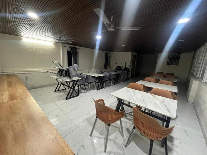 Dining, C Suites1247 Diamond, Hyderabad