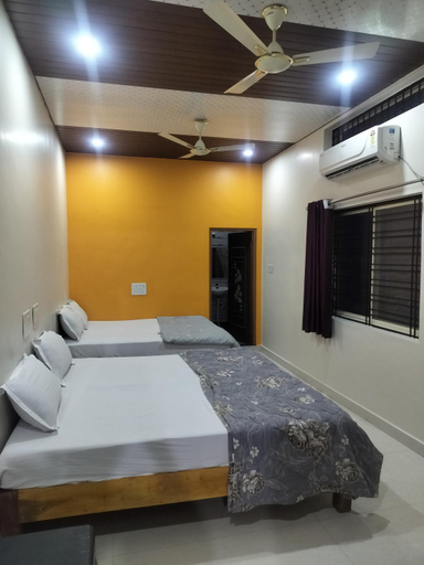 Others 3, SAMRAT HOME STAY, Bellary