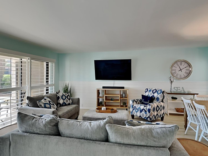 Others 4, Edgewater Villa 2504 su-9112EDGEE62504EW-339, Bay