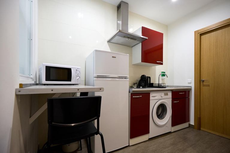 Others 5, Apartamentos Fuencarral, Madrid