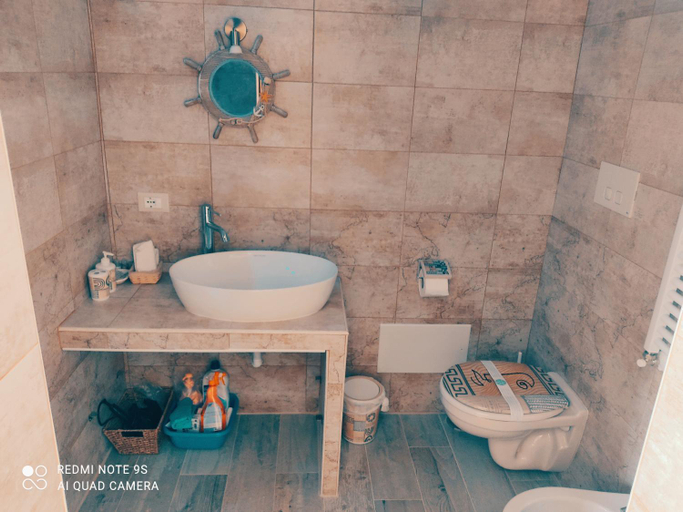 Bathroom, Affittacamere Sapore di Mare, Taranto