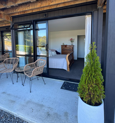 Others 5, Moana BnB, Picton, Marlborough