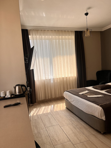 Bedroom 4, Bornova Otel, Bornova