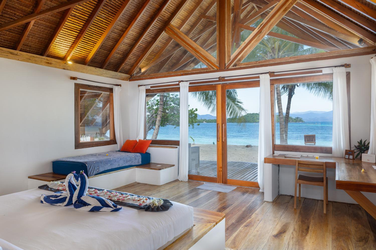 Bedroom 2, Saronde Island Resort Blue Bay Divers, Gorontalo Utara