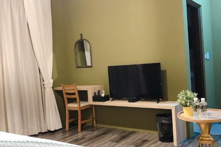 Others 4, Summer Time Homestay, Chiayi City