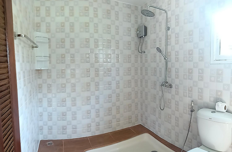 Bathroom 5, Kohjum Freedom Resort, Nua Khlong