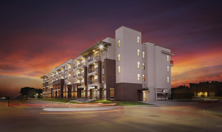 Exterior 3, Landing Apartments Downtown Roanoke, Denton