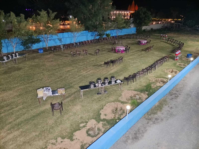 Outdoor dining 2, Pushkar Prime Resort, Ajmer