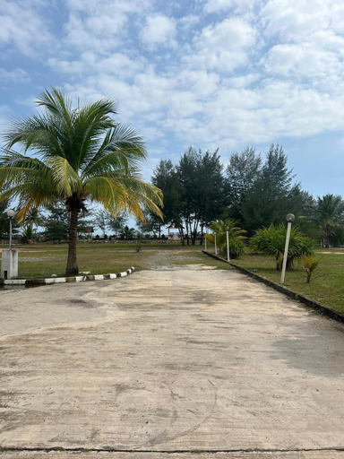 Others 3, Kanza Beach Inn, Marang